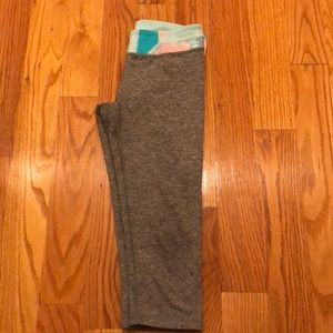 3/4 gray ivivva leggings